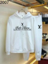 Picture of LV SweatSuits _SKULVM-5XLkdtn16329419